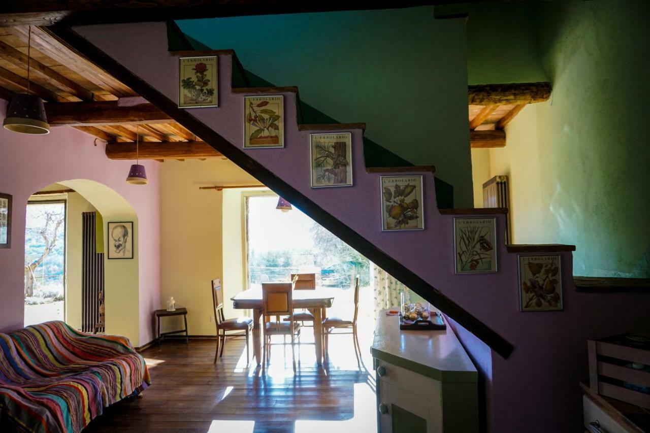 La Casina Di Giannetto Guest House Seggiano Exterior photo